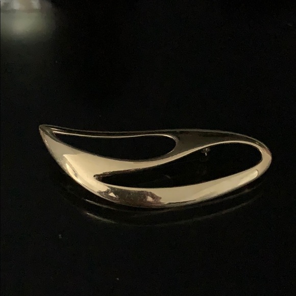 VINTAGE Brooch by Monet - Picture 3 of 4